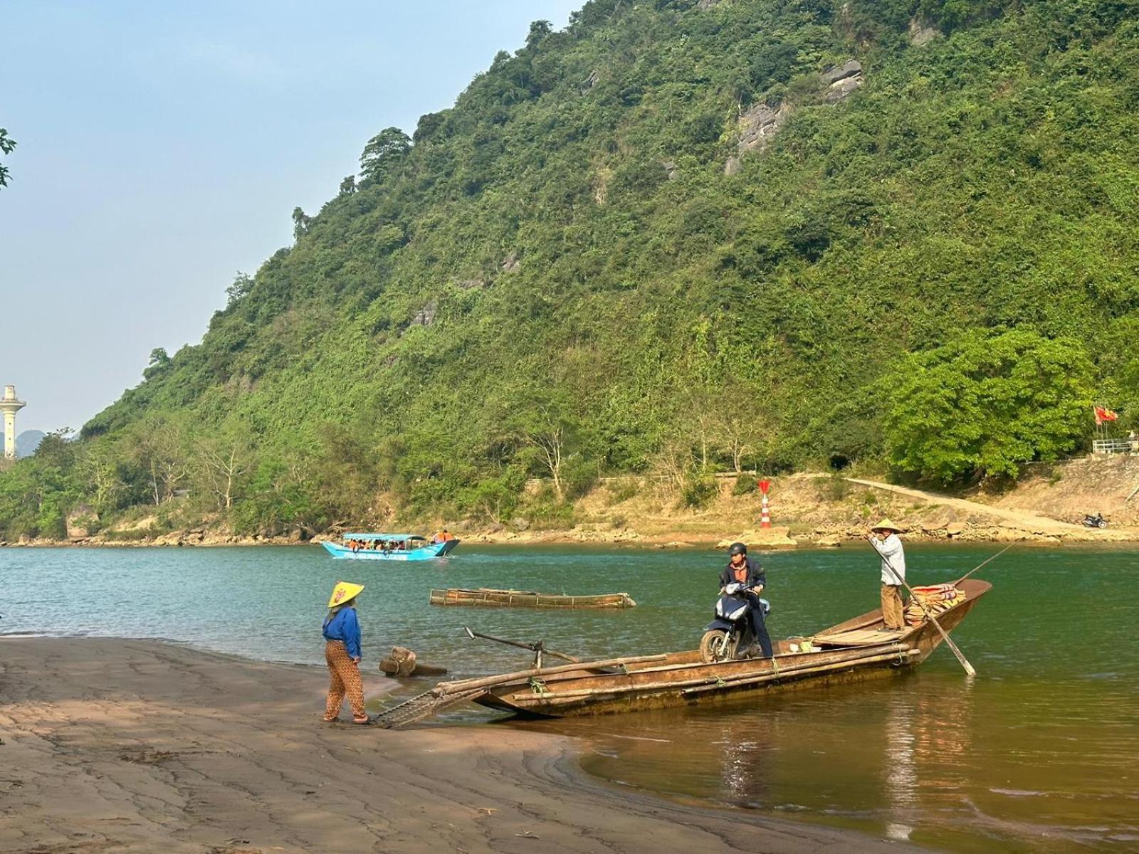 Phong Nha Dawn Home Luaran gambar